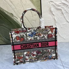 Christian Dior Shopping Bags